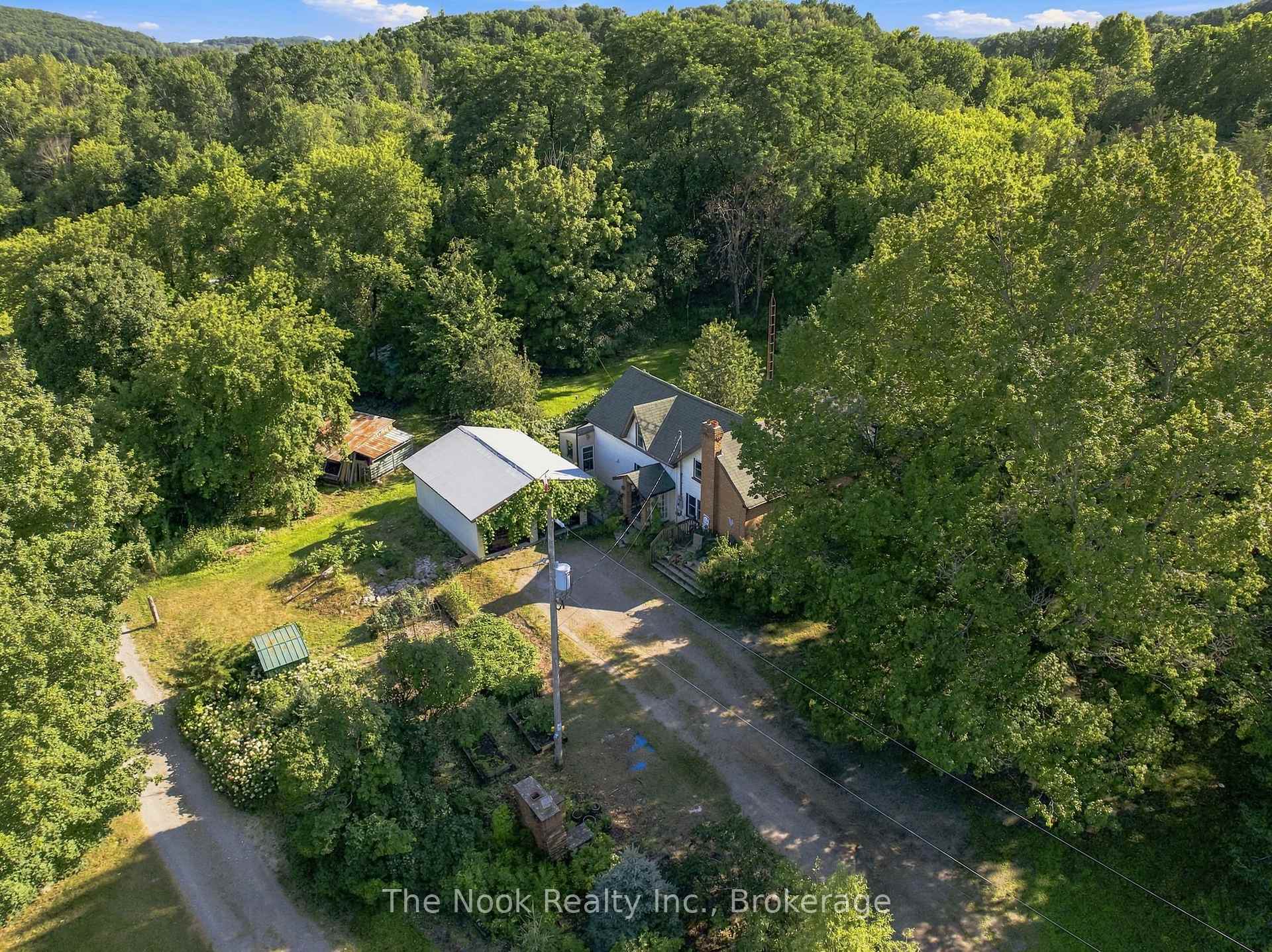 Photo 5 of 636 Glen Ross Road, Quinte West, Sidney Ward — HOMEH