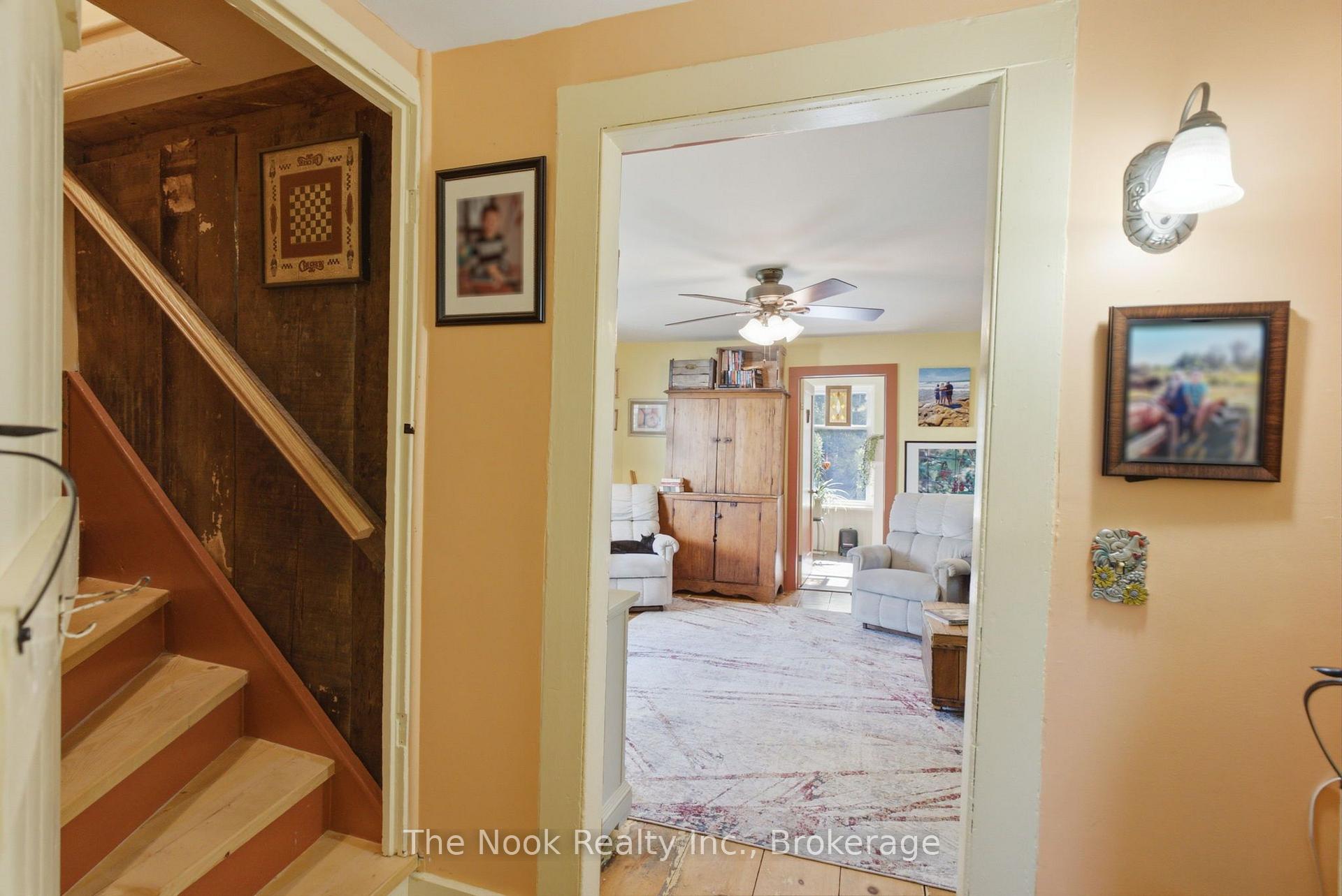 Photo 15 of 636 Glen Ross Road, Quinte West, Sidney Ward — HOMEH
