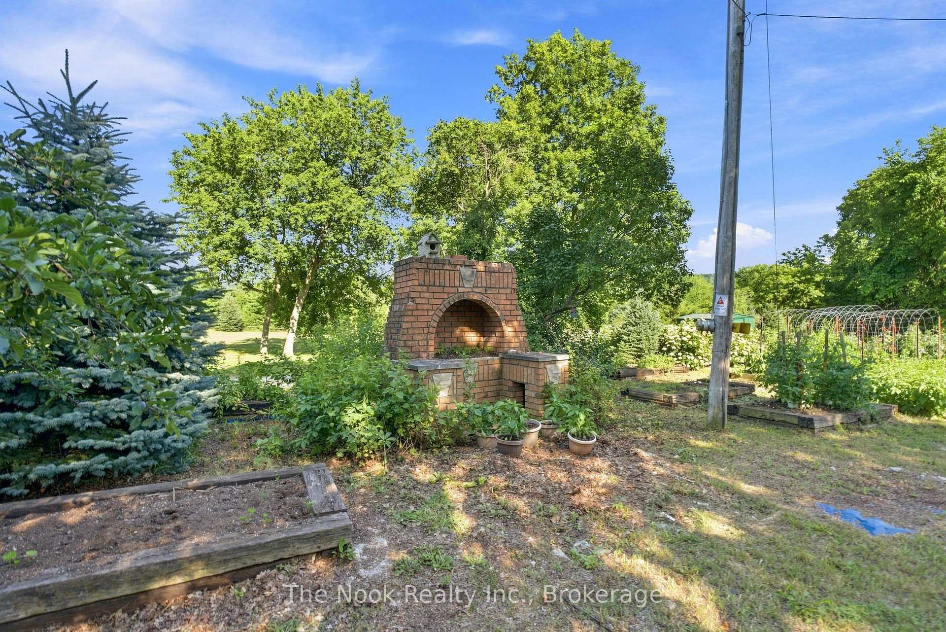 Photo 30 of 636 Glen Ross Road, Quinte West, Sidney Ward — HOMEH