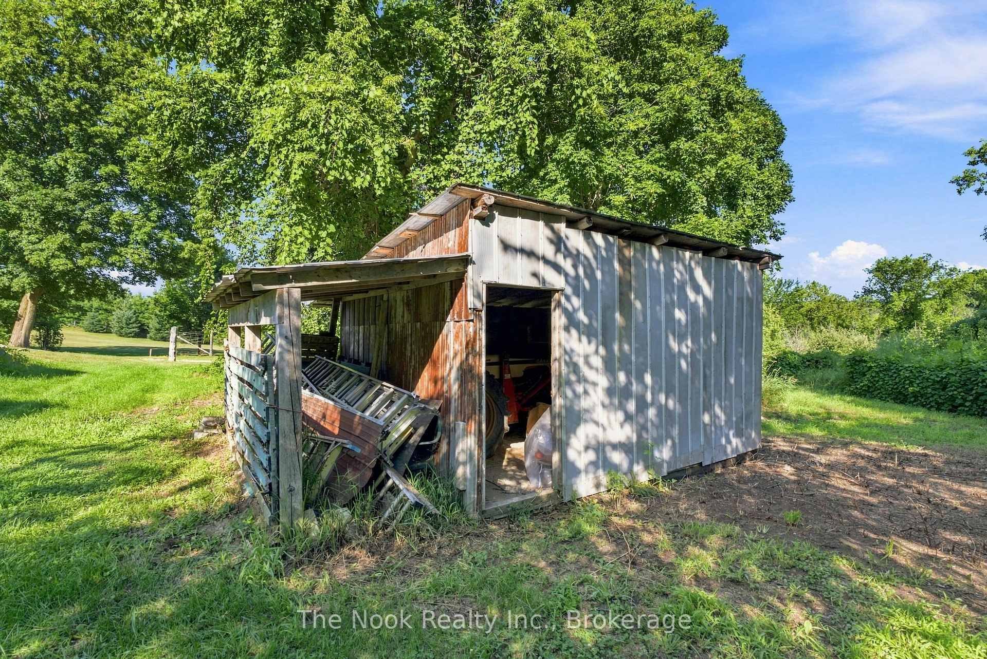 Photo 35 of 636 Glen Ross Road, Quinte West, Sidney Ward — HOMEH