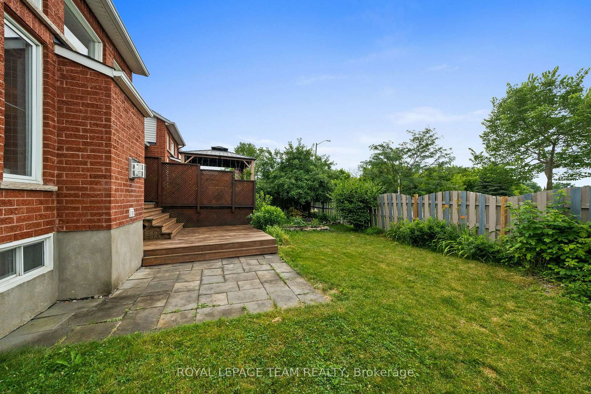 Photo 37 of 937 Goose River Avenue, Ottawa, Riverside South/Gloucester Glen — HOMEH