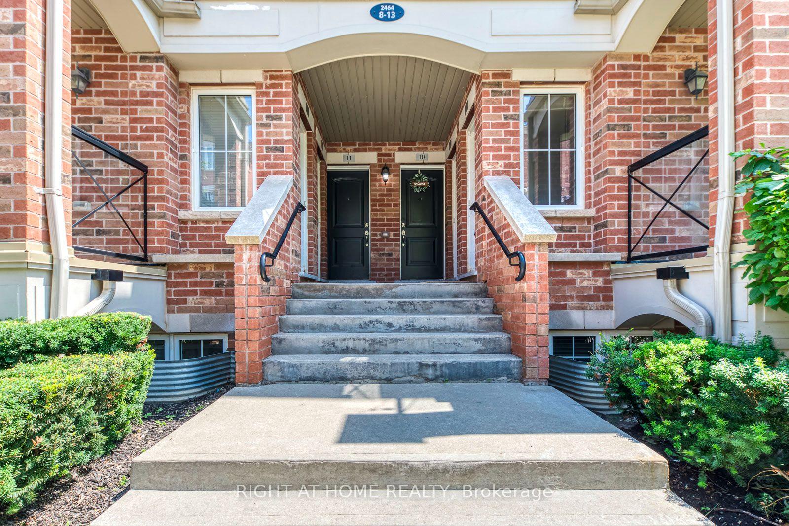 Photo 2 of Unit #8, 2464 Post Road, Oakville, River Oaks — HOMEH