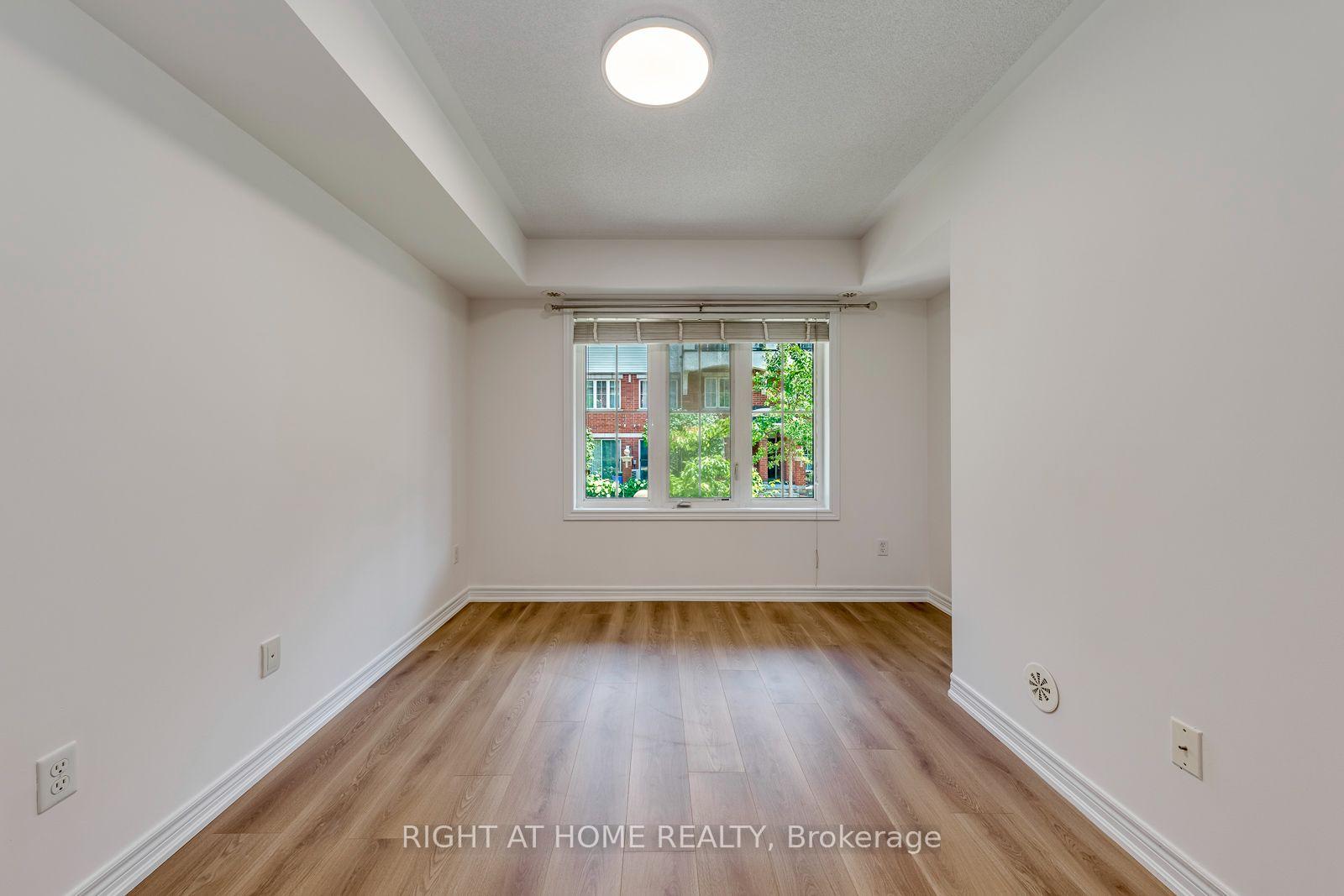 Photo 21 of Unit #8, 2464 Post Road, Oakville, River Oaks — HOMEH