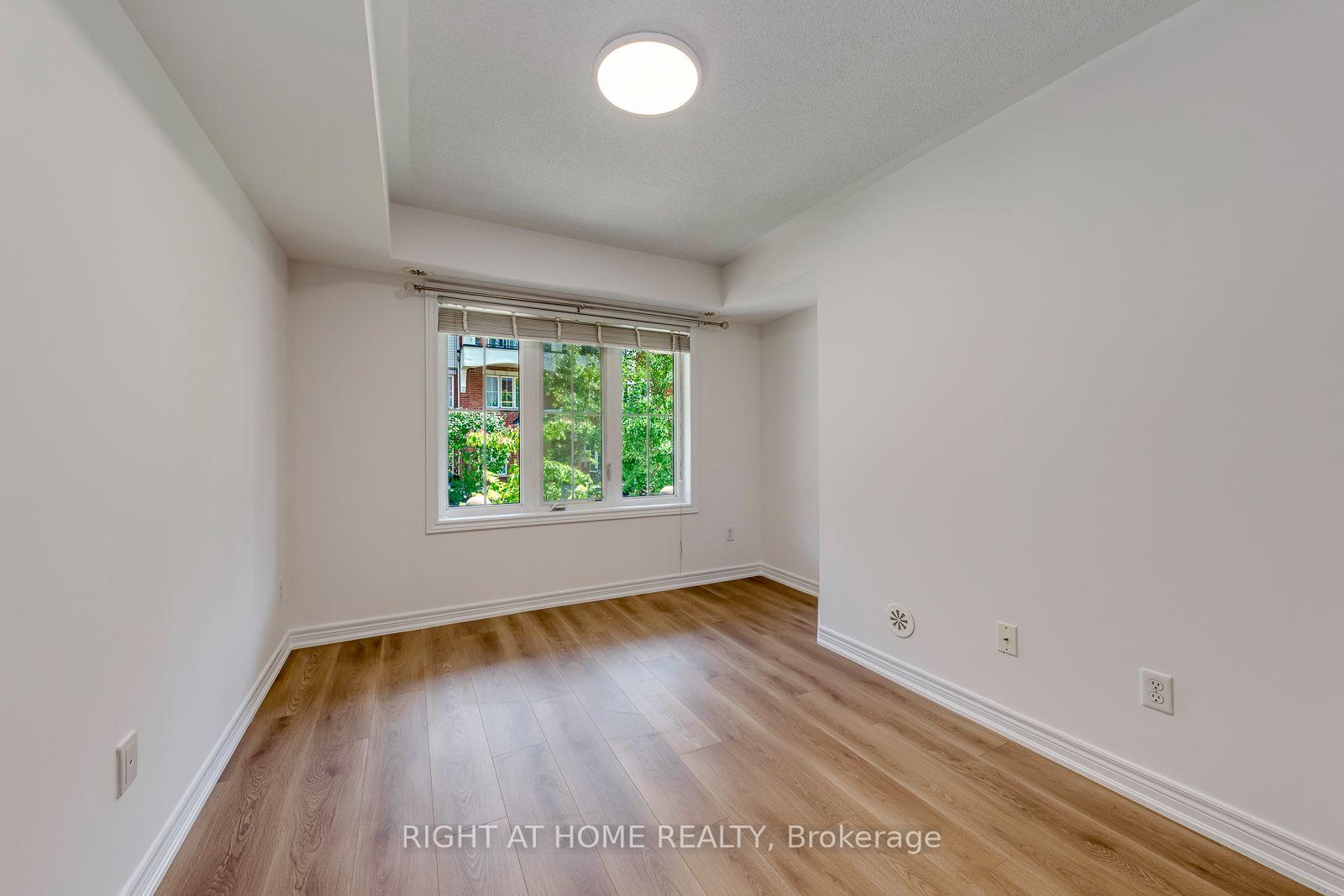 Photo 22 of Unit #8, 2464 Post Road, Oakville, River Oaks — HOMEH