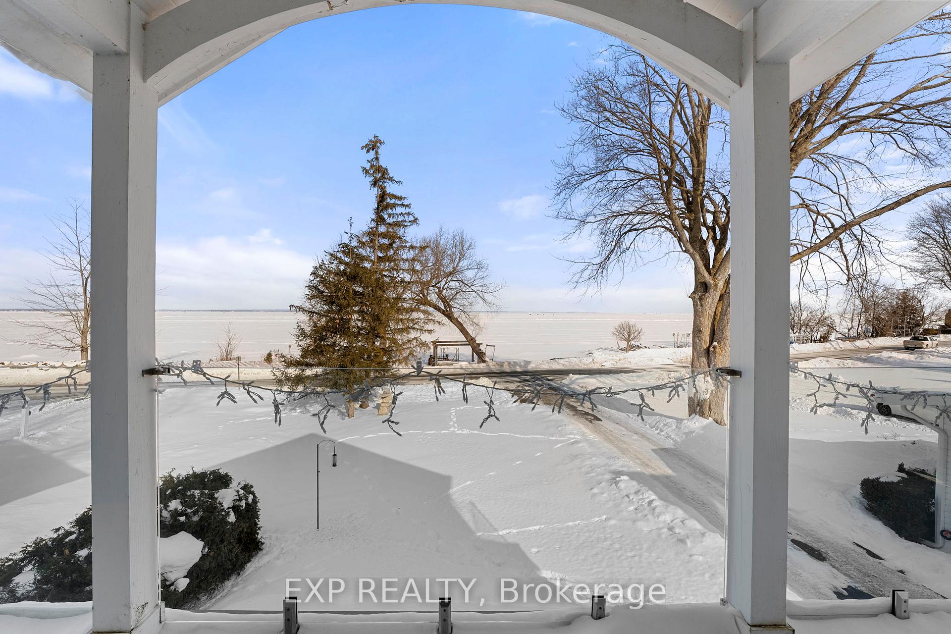 Photo 3 of 193 Lake Drive E, Georgina, Historic Lakeshore Communities — HOMEH
