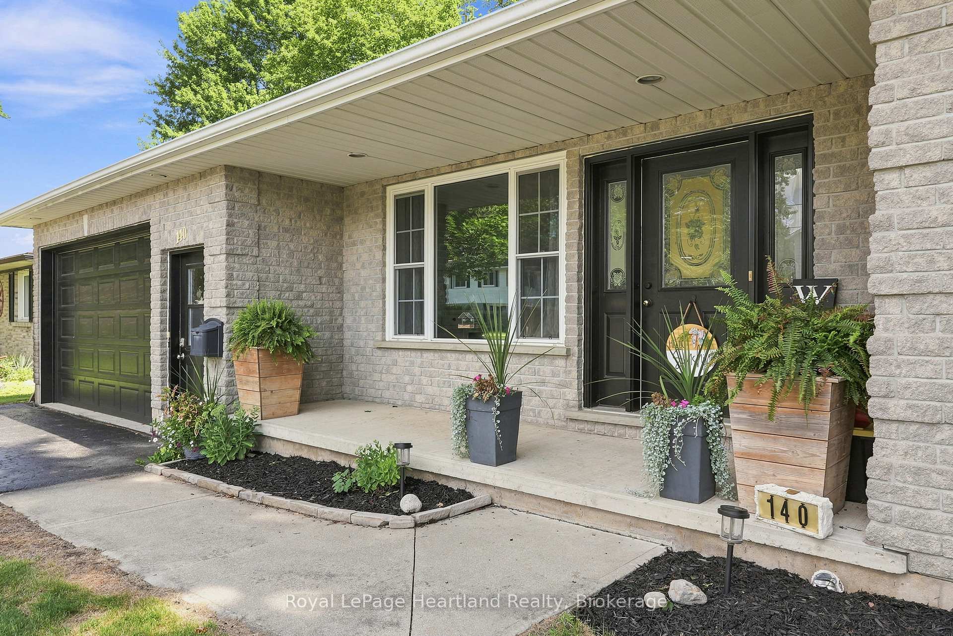 Photo 5 of 140 John Street N, Minto — HOMEH