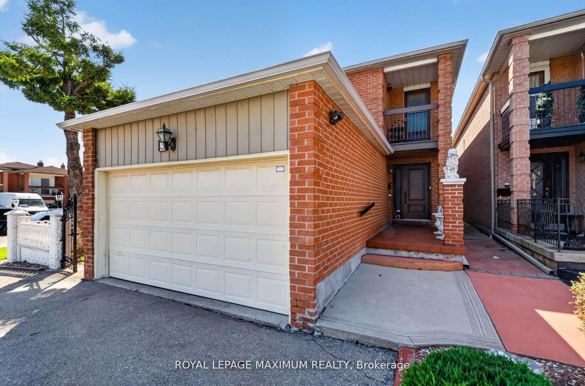 Photo 3 of 3 Muzzo Court, Vaughan, East Woodbridge — HOMEH