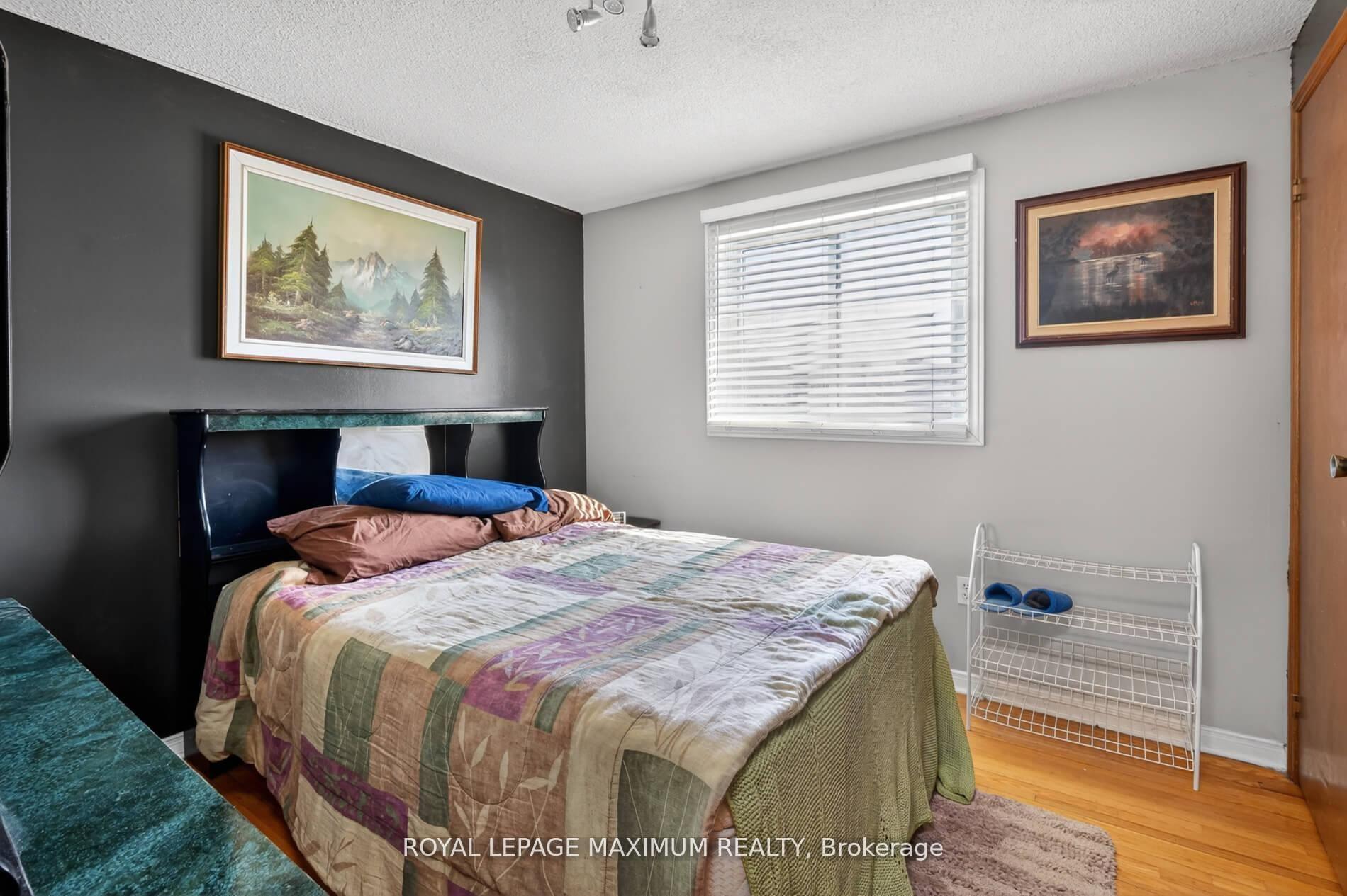 Photo 26 of 3 Muzzo Court, Vaughan, East Woodbridge — HOMEH