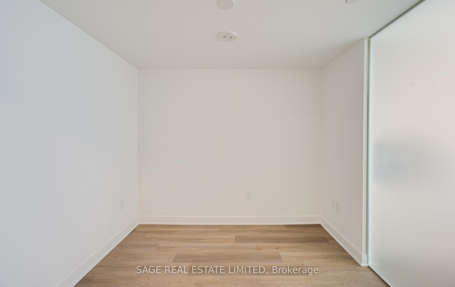 Photo 6 of Unit 1601, 86 Dundas Street E, Mississauga, Cooksville — HOMEH