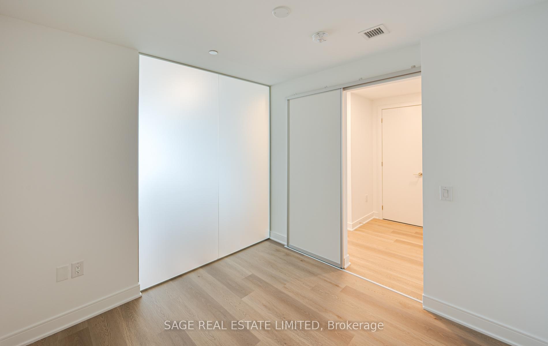 Photo 8 of Unit 1601, 86 Dundas Street E, Mississauga, Cooksville — HOMEH