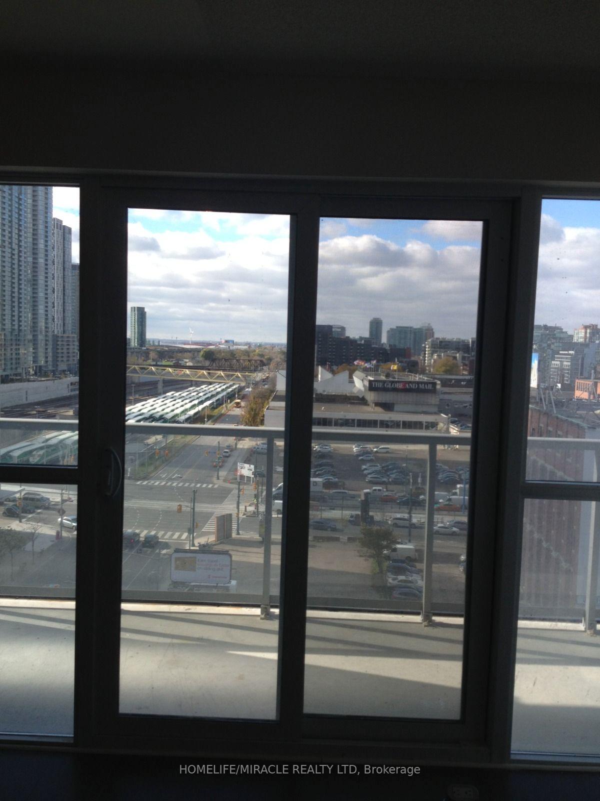Photo 9 of Unit 709, 352 Front St West, Toronto, Waterfront Communities — HOMEH