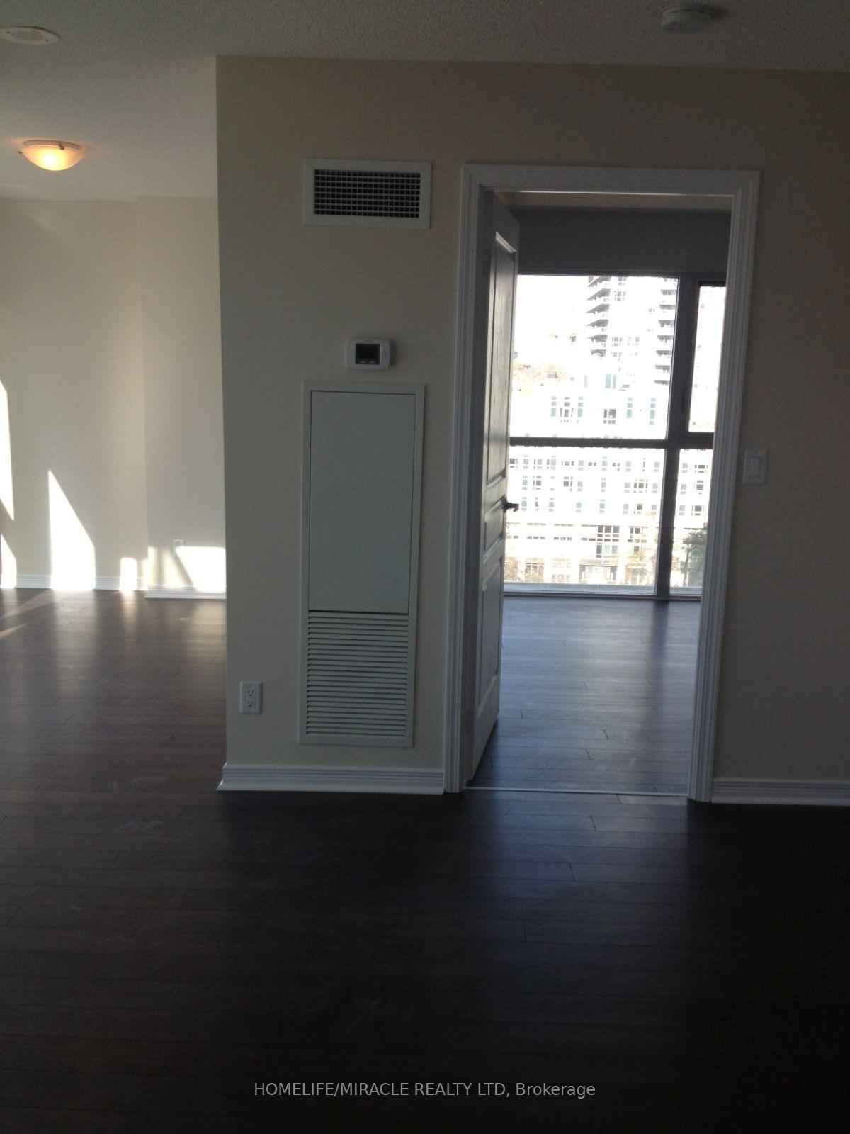 Photo 12 of Unit 709, 352 Front St West, Toronto, Waterfront Communities — HOMEH