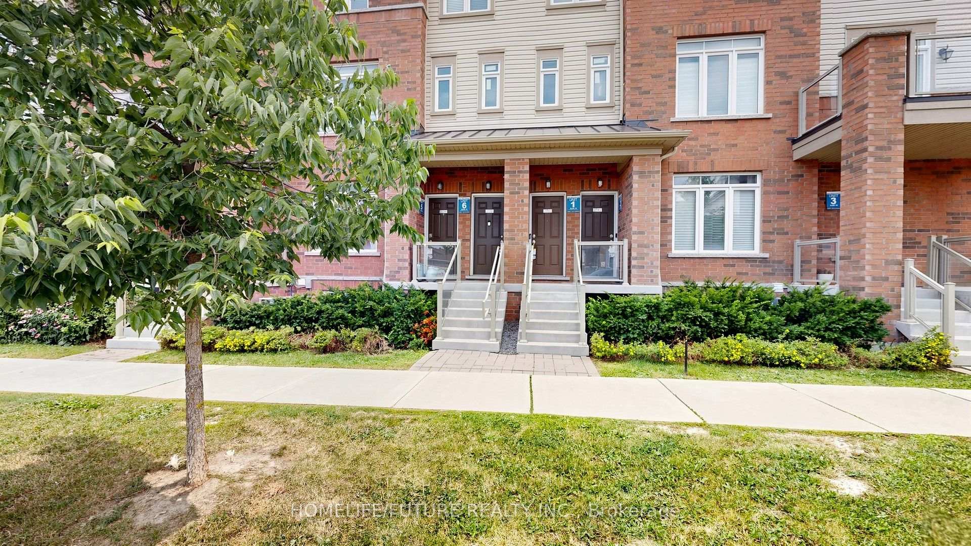 Photo 2 of 2736 William Jackson Drive, Pickering, Duffin Heights — HOMEH
