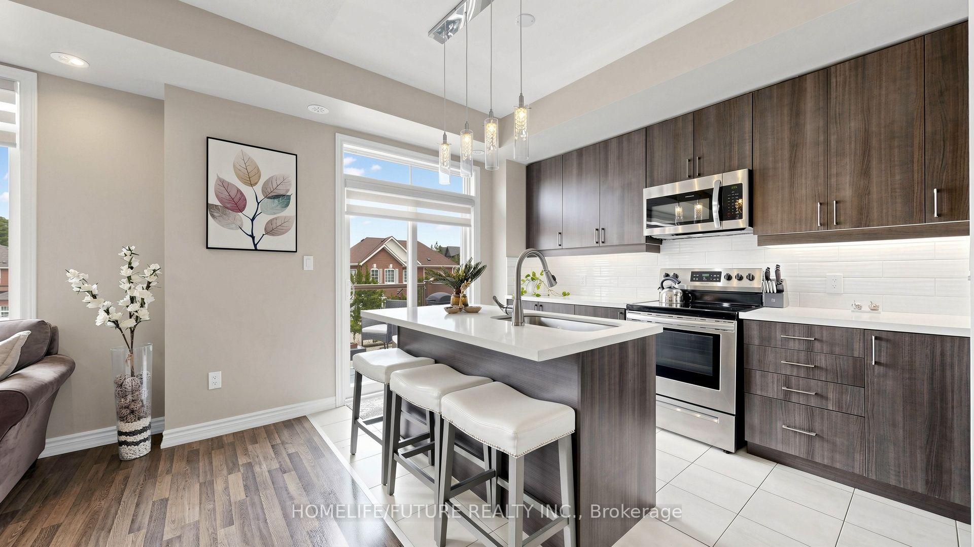 Photo 9 of 2736 William Jackson Drive, Pickering, Duffin Heights — HOMEH