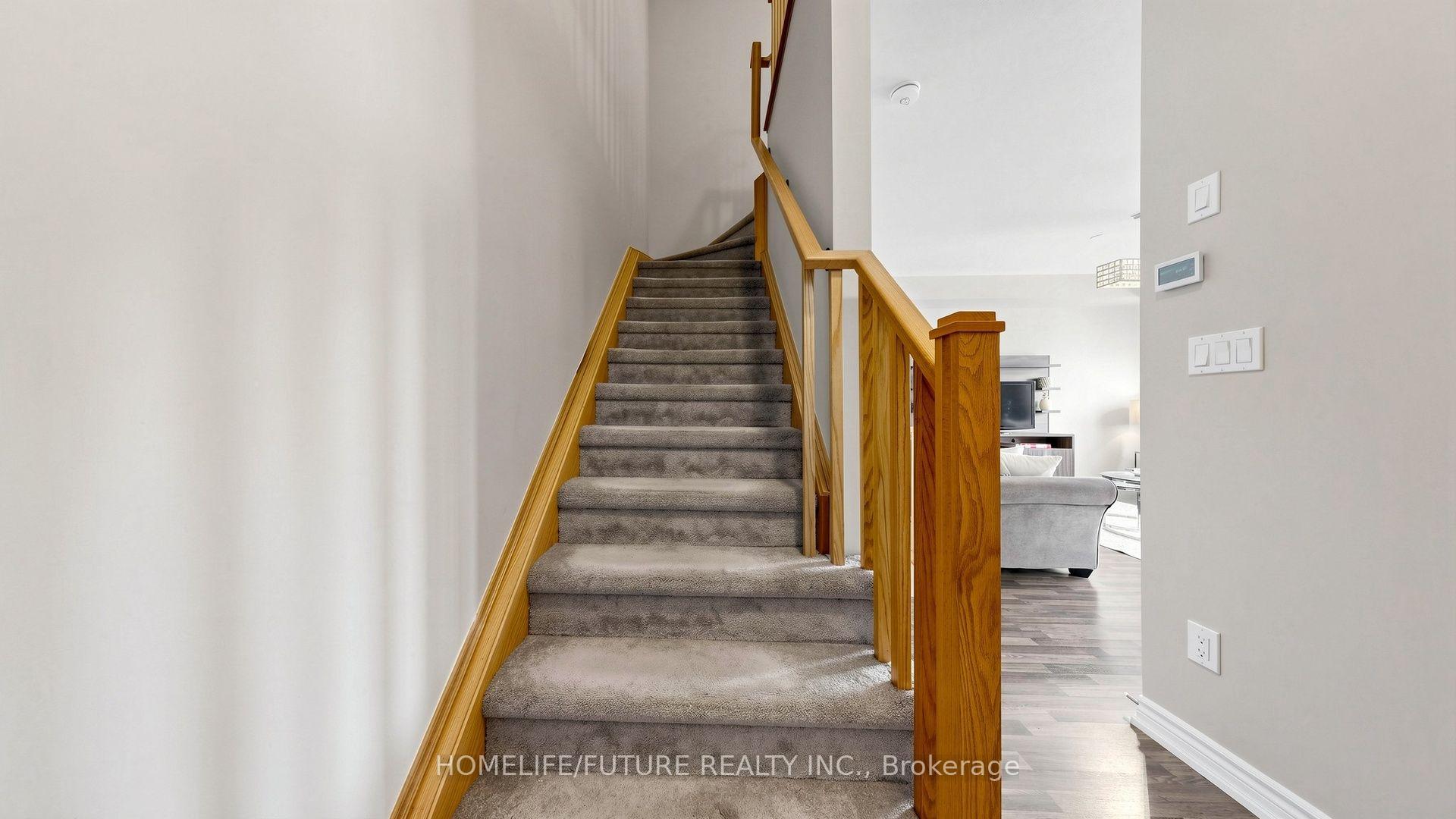 Photo 17 of 2736 William Jackson Drive, Pickering, Duffin Heights — HOMEH