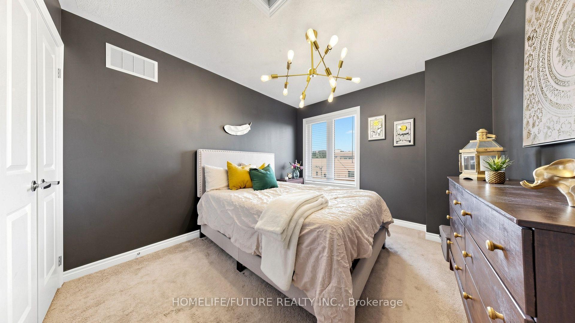 Photo 24 of 2736 William Jackson Drive, Pickering, Duffin Heights — HOMEH