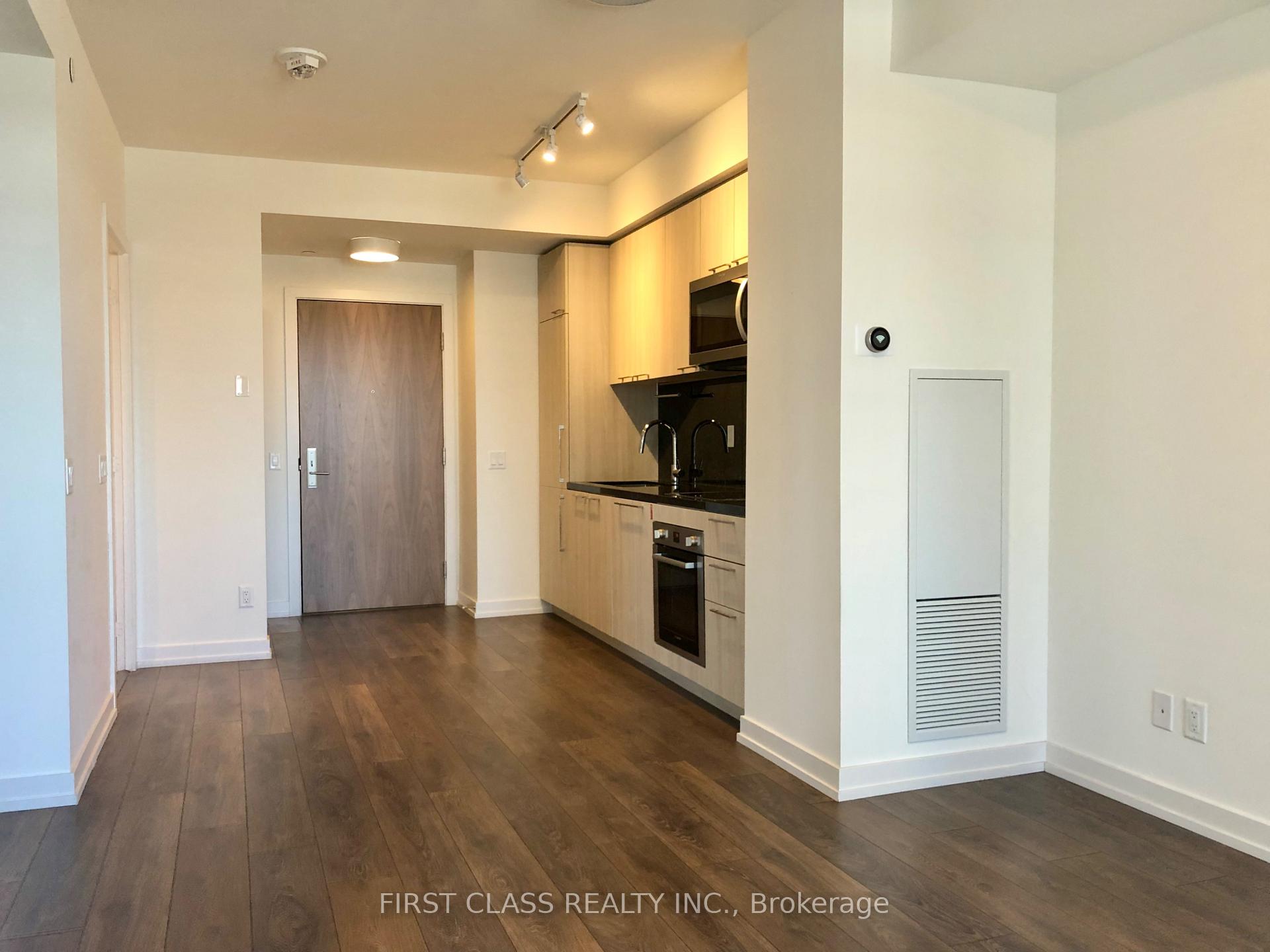 Photo 2 of Unit 705, 1 Grandview Avenue, Markham, Thornhill — HOMEH