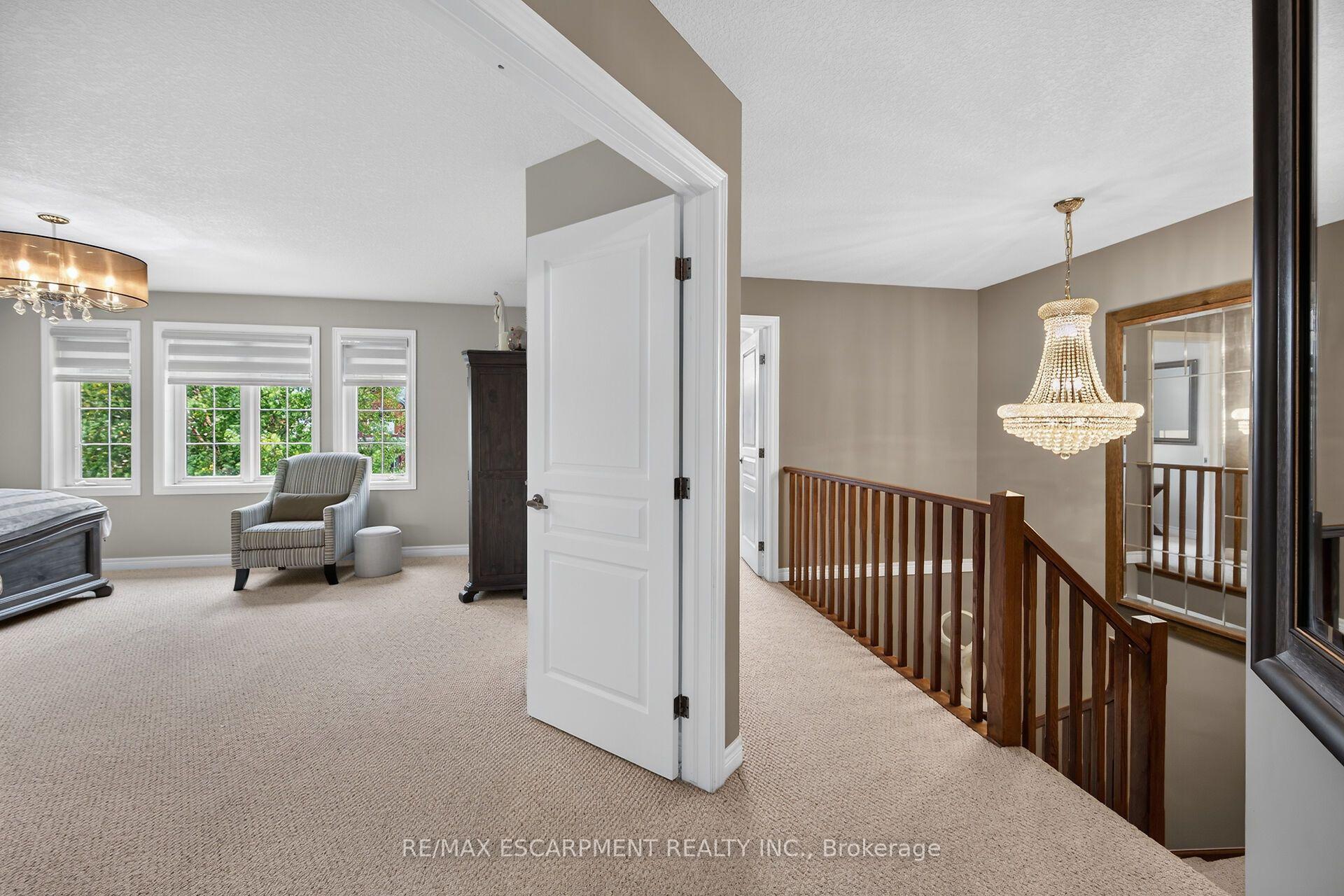 Photo 20 of 68 Garinger Crescent, Hamilton, Binbrook — HOMEH
