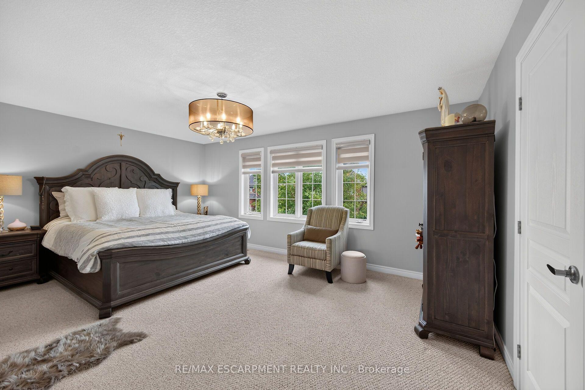 Photo 21 of 68 Garinger Crescent, Hamilton, Binbrook — HOMEH