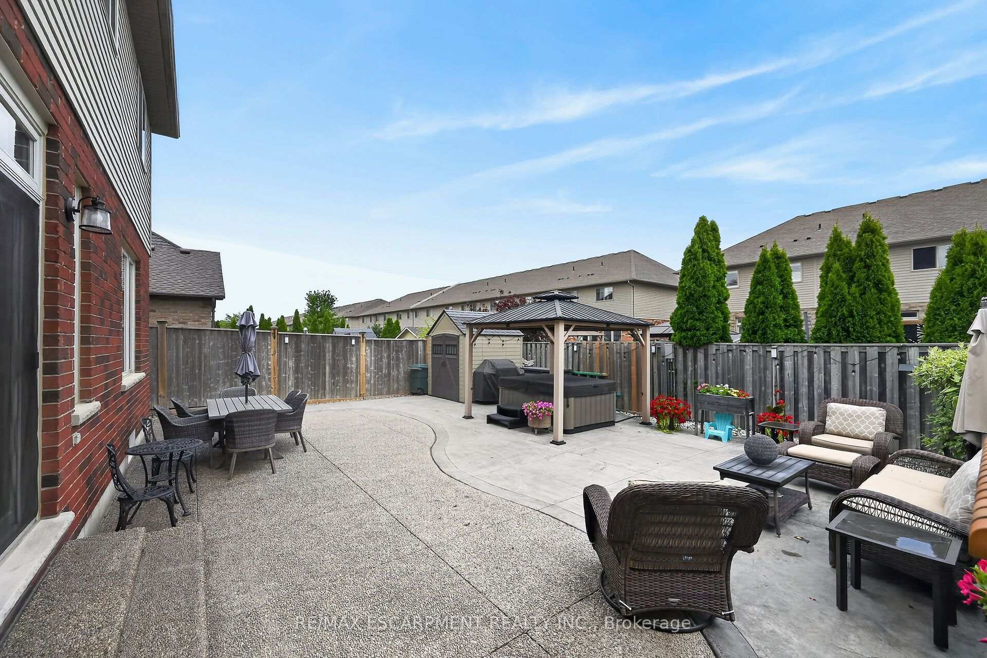 Photo 45 of 68 Garinger Crescent, Hamilton, Binbrook — HOMEH