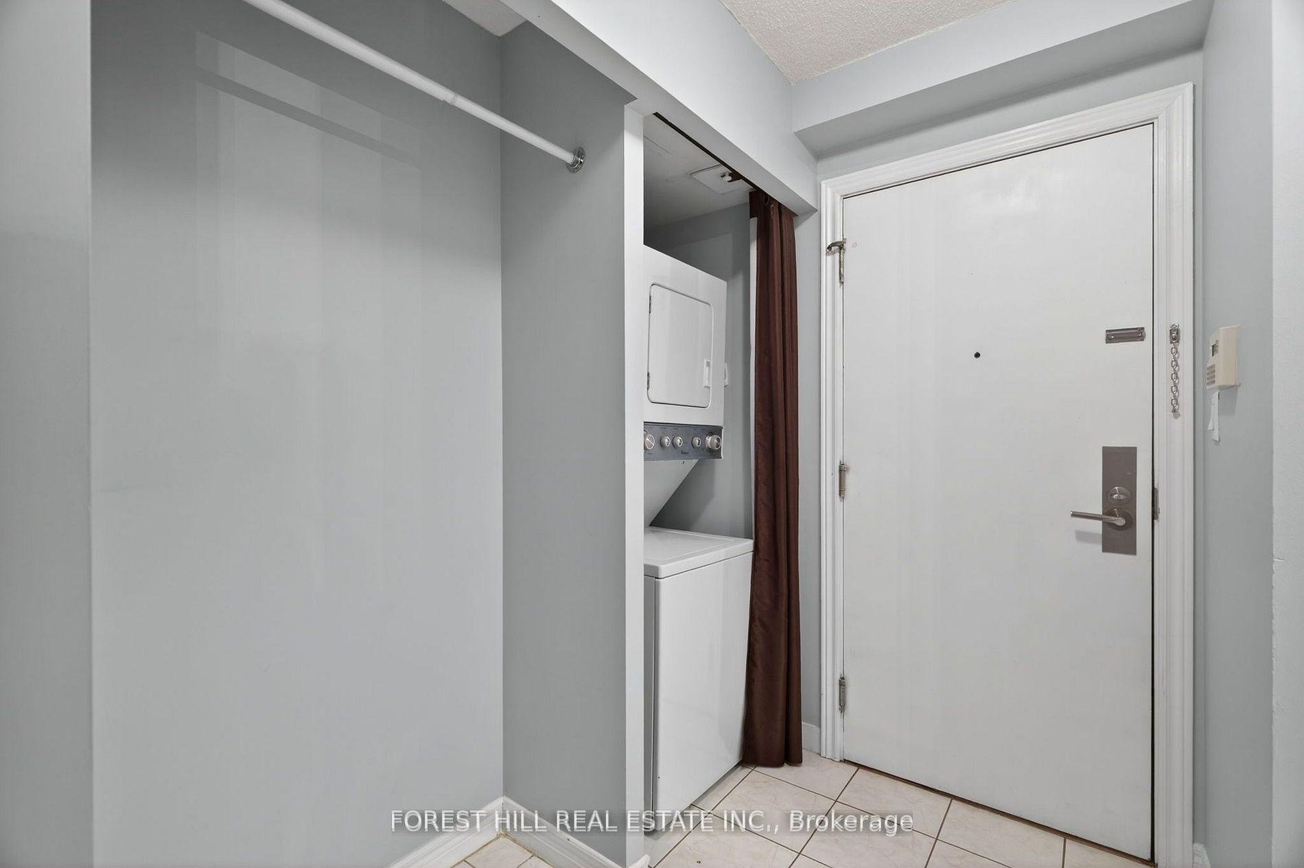 Photo 3 of Unit 506, 88 Grandview Way, North York, Willowdale East — HOMEH