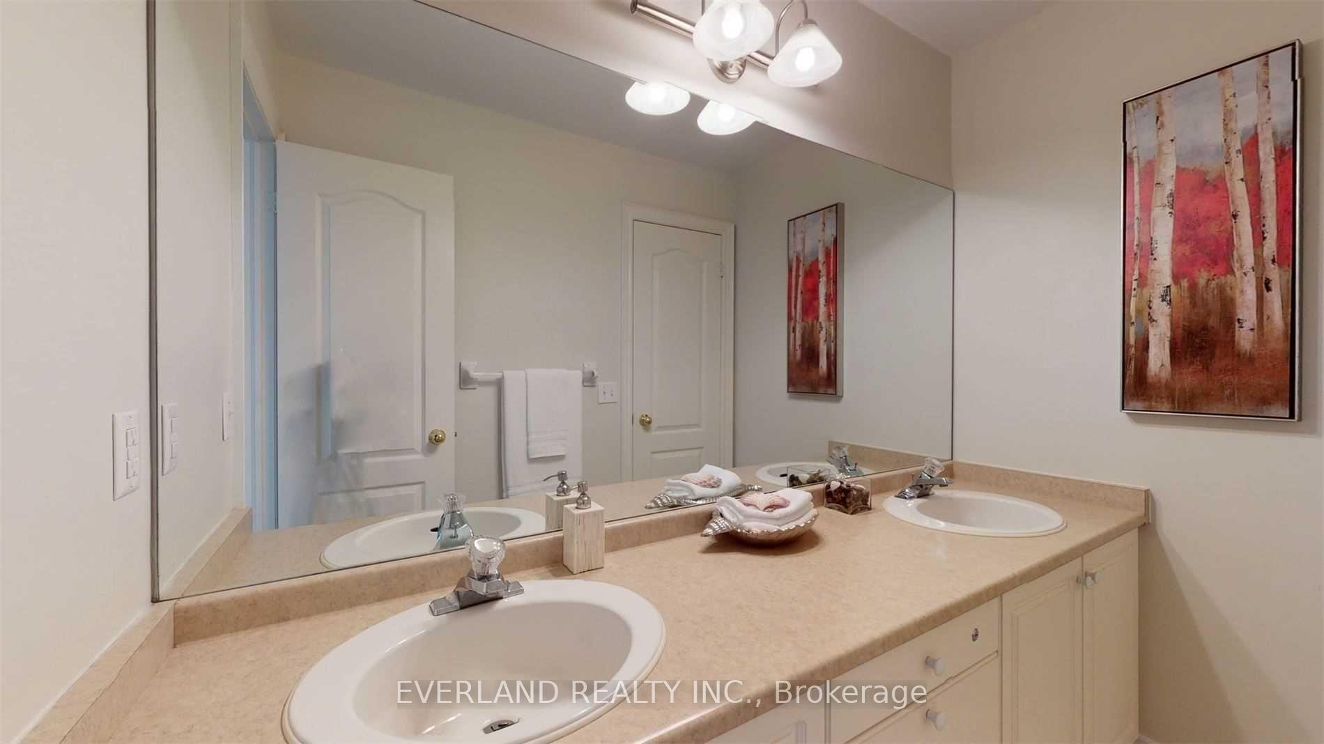 Photo 31 of 27 The Fairways Street, Markham, Angus Glen — HOMEH
