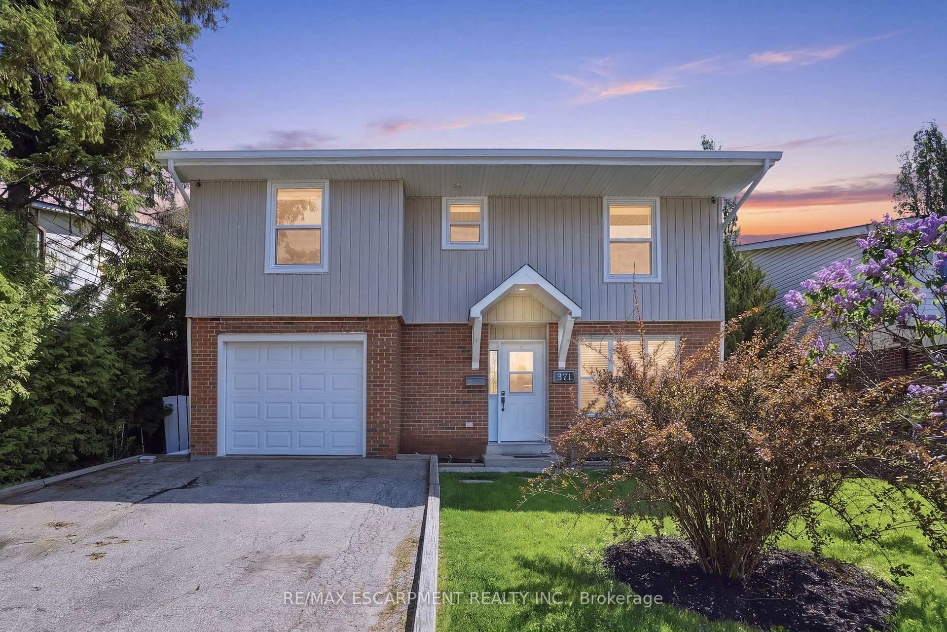 Front of 371 Brantwood Park Road