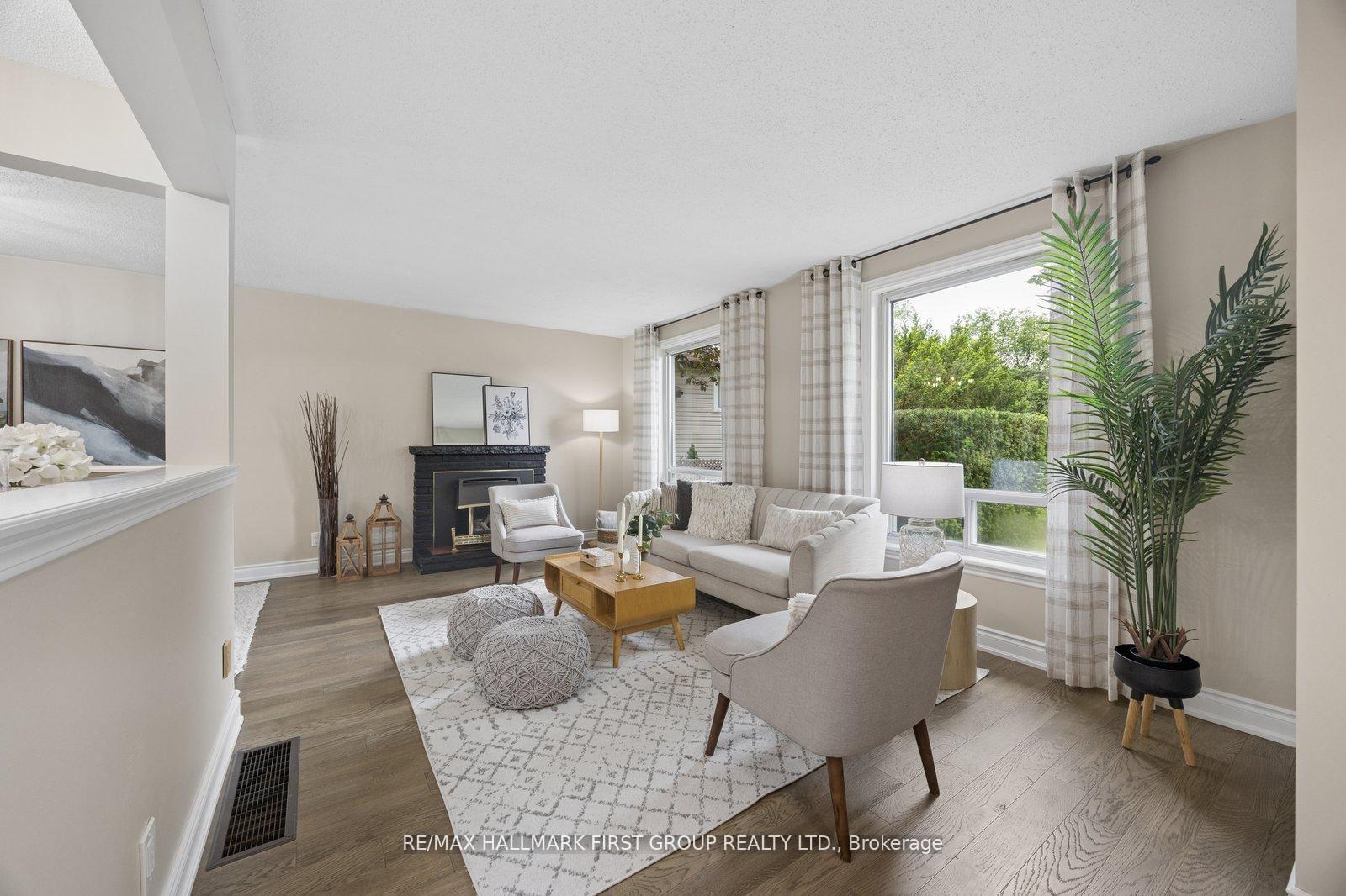Photo 3 of 861 Boxworth Place, Pickering, West Shore — HOMEH