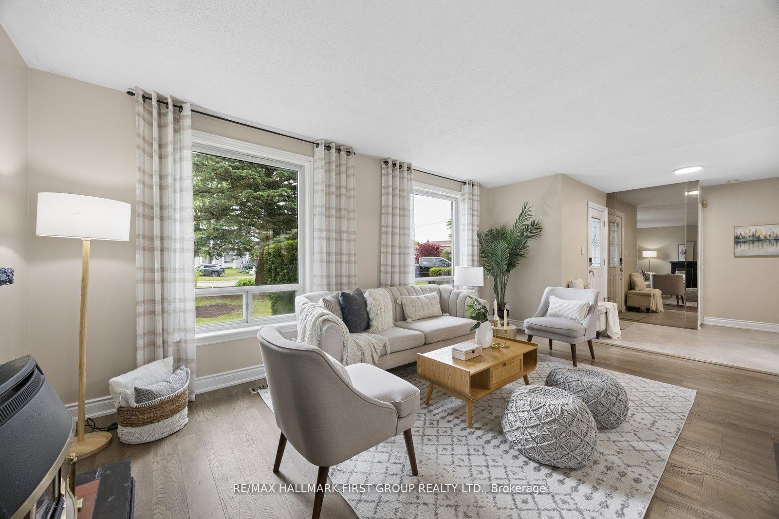 Photo 4 of 861 Boxworth Place, Pickering, West Shore — HOMEH