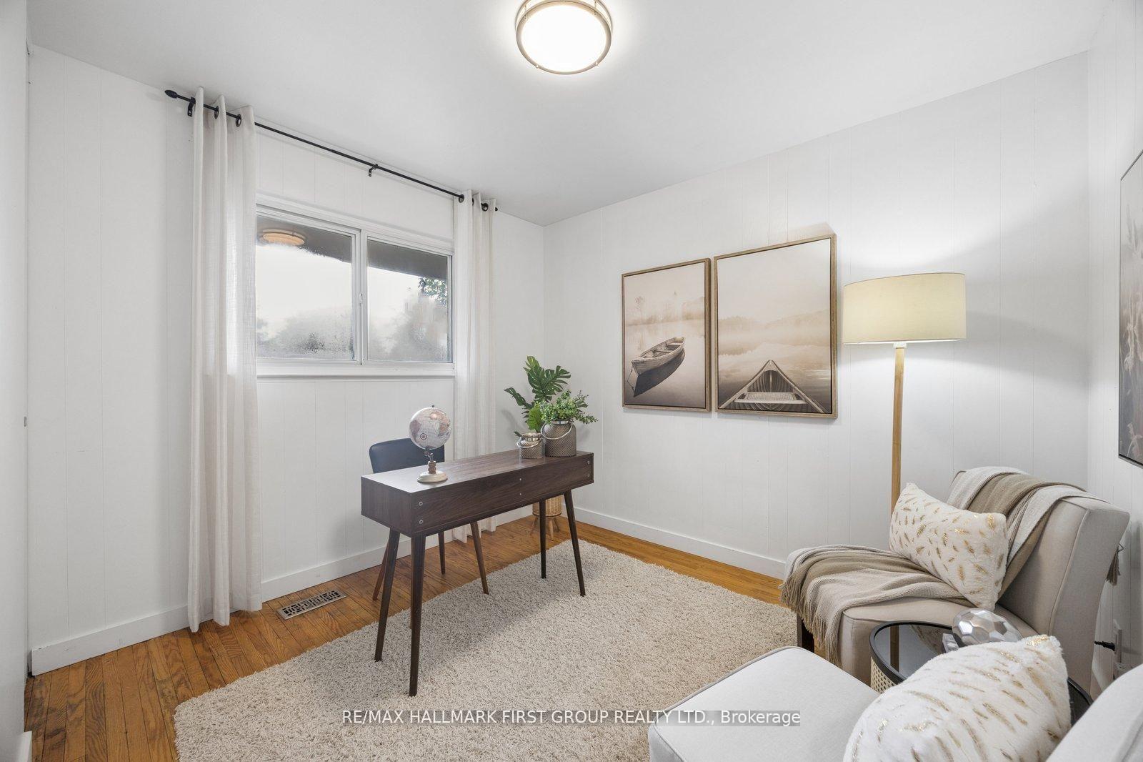Photo 15 of 861 Boxworth Place, Pickering, West Shore — HOMEH