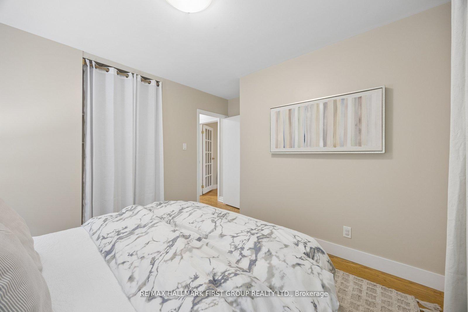 Photo 24 of 861 Boxworth Place, Pickering, West Shore — HOMEH