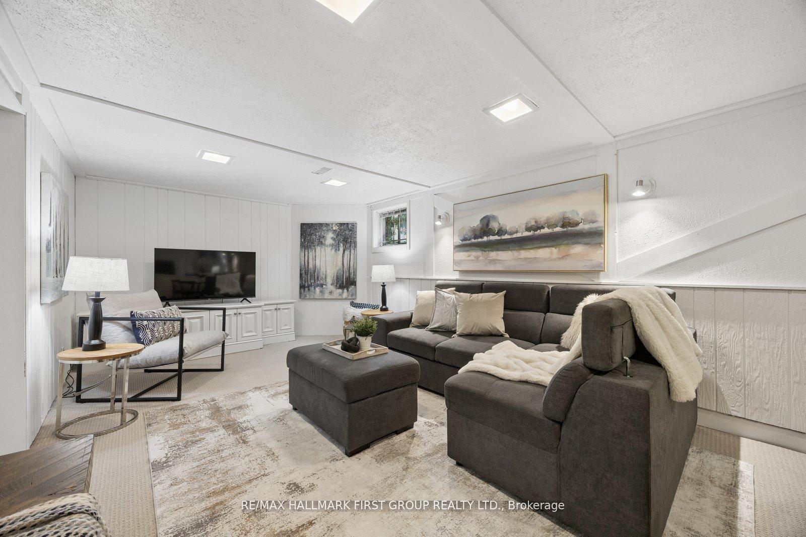Photo 27 of 861 Boxworth Place, Pickering, West Shore — HOMEH
