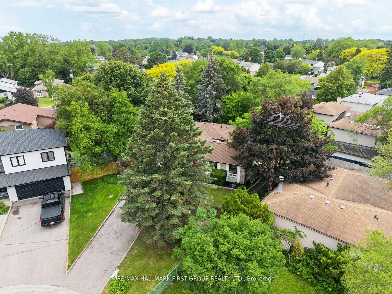Photo 39 of 861 Boxworth Place, Pickering, West Shore — HOMEH