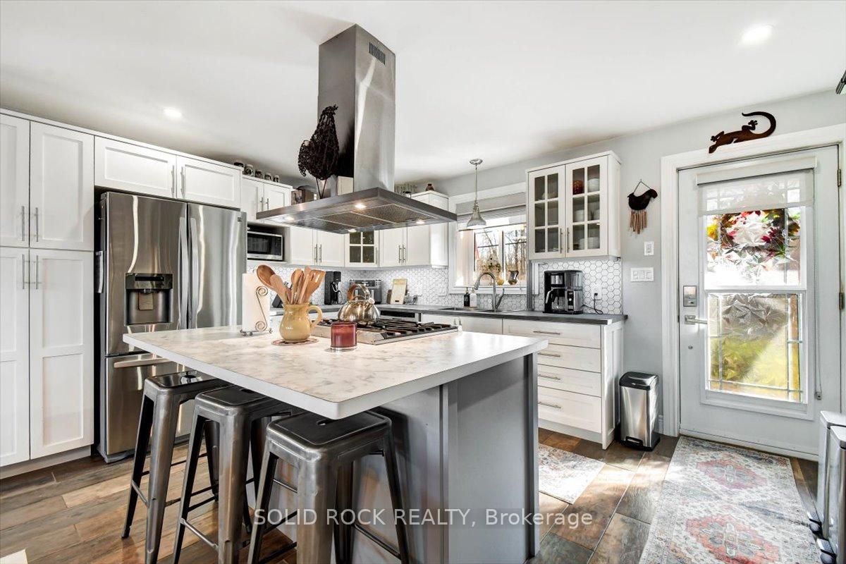 Photo 7 of 49 Cooke Armstrong Road, Quinte West, Sidney Ward — HOMEH