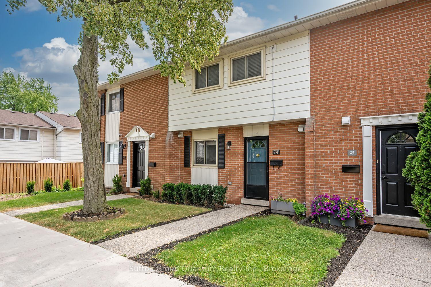 Front of Unit 24, 61 Sarah Lane