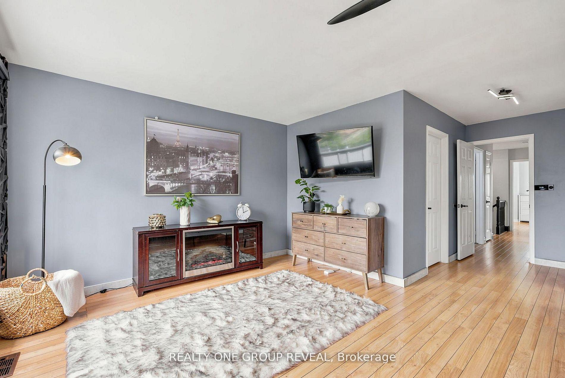 Photo 24 of 46 Fieldcrest Avenue, Clarington, Courtice — HOMEH