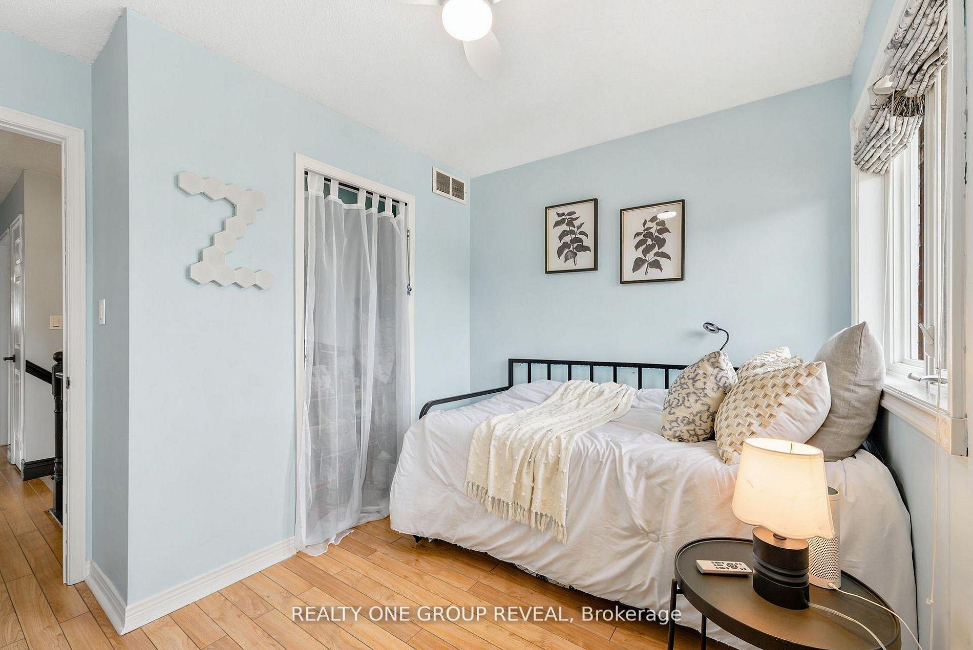 Photo 28 of 46 Fieldcrest Avenue, Clarington, Courtice — HOMEH