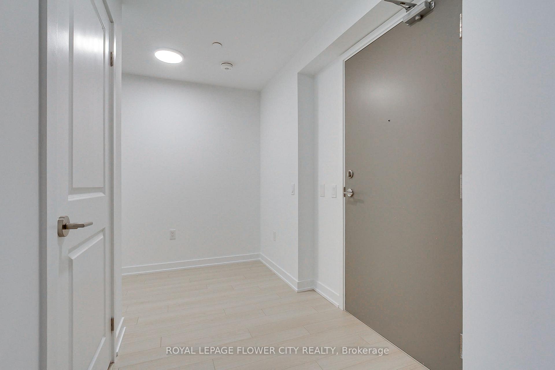 Photo 7 of Unit 1601, 15 Skyridge Drive, Brampton, Bram East — HOMEH