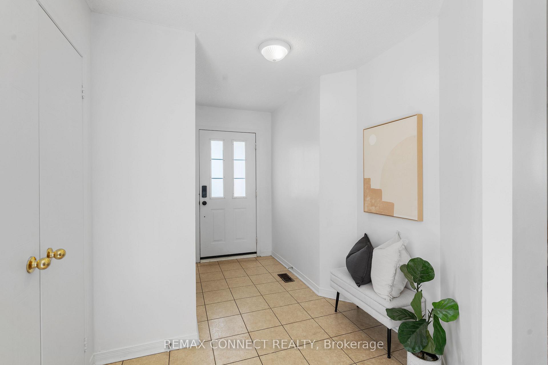 Photo 7 of 1831 Dalhousie Crescent, Oshawa, Samac — HOMEH