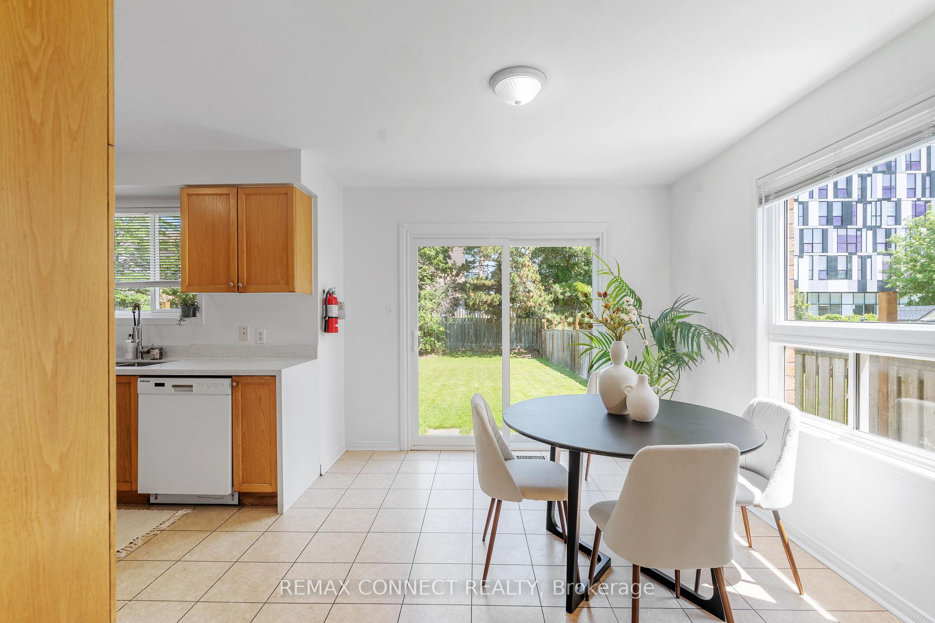 Photo 9 of 1831 Dalhousie Crescent, Oshawa, Samac — HOMEH