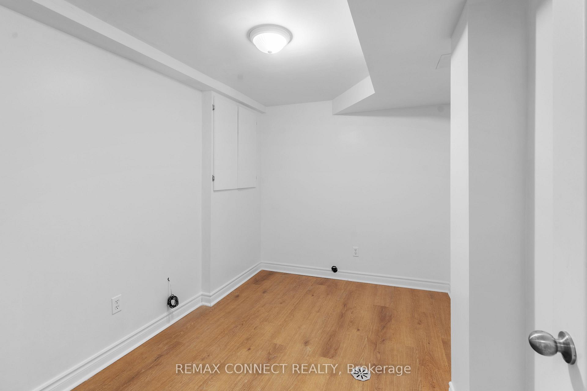 Photo 26 of 1831 Dalhousie Crescent, Oshawa, Samac — HOMEH