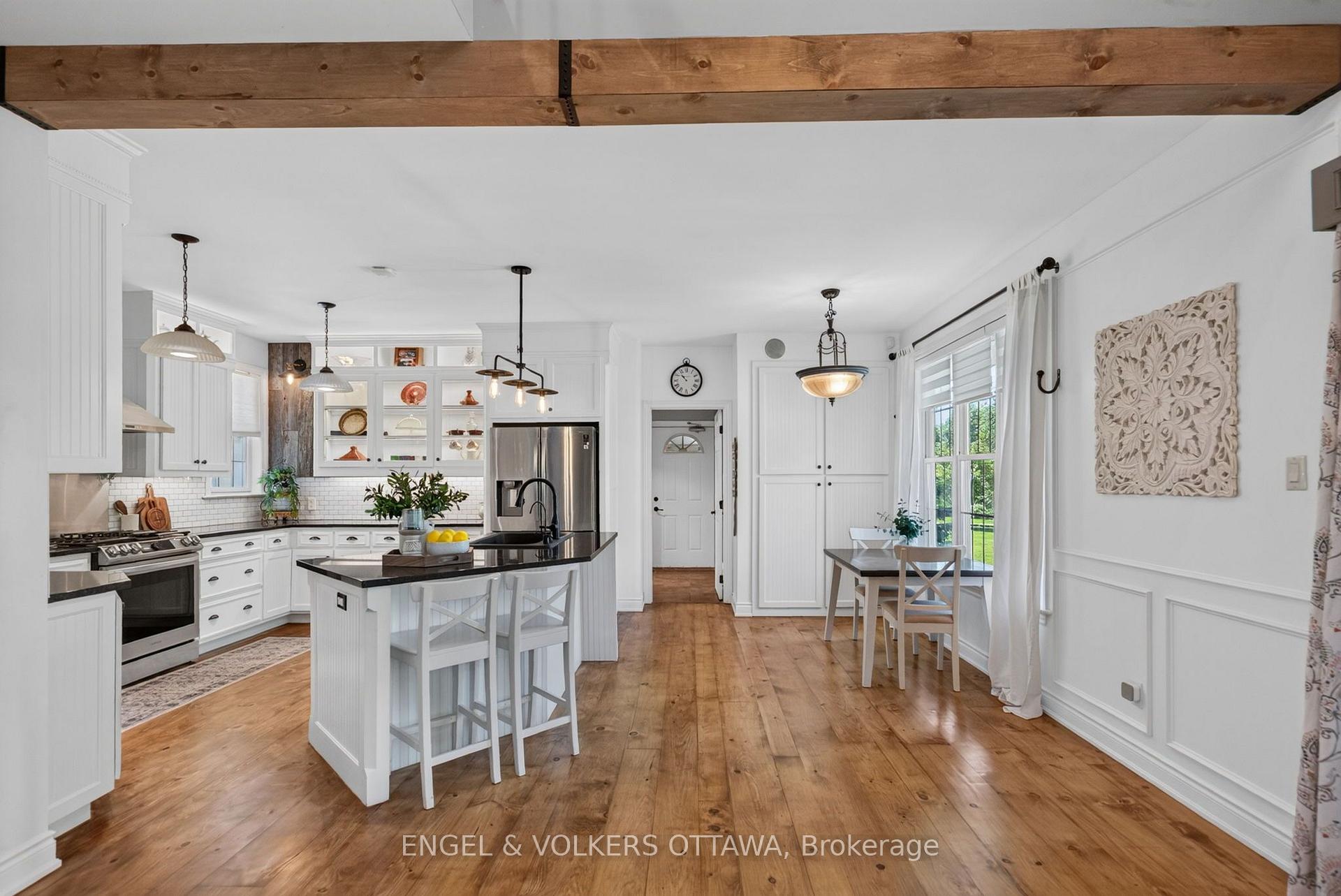 Photo 20 of 6881 Sparkling Lake Way, Ottawa, Greely — HOMEH