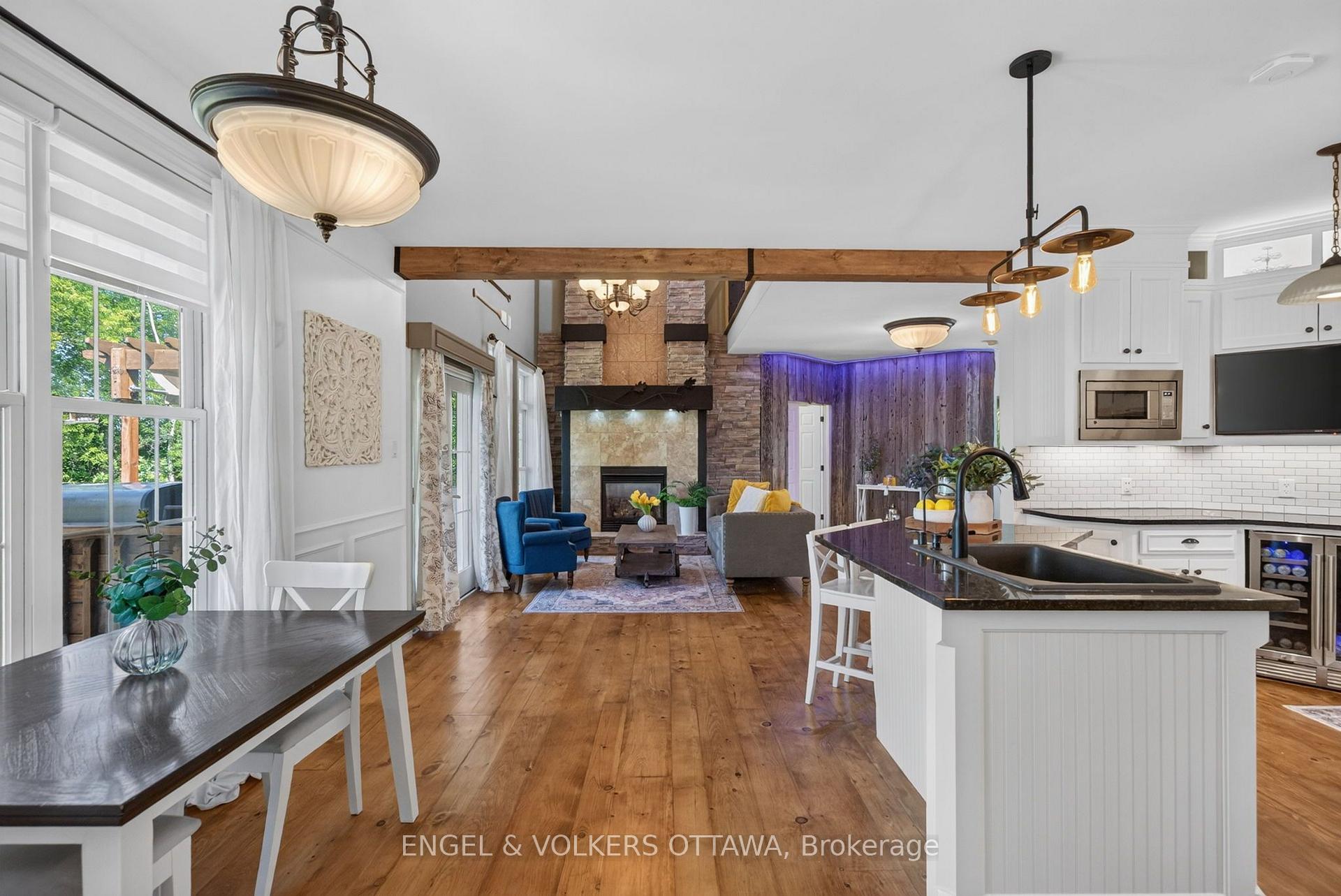 Photo 21 of 6881 Sparkling Lake Way, Ottawa, Greely — HOMEH