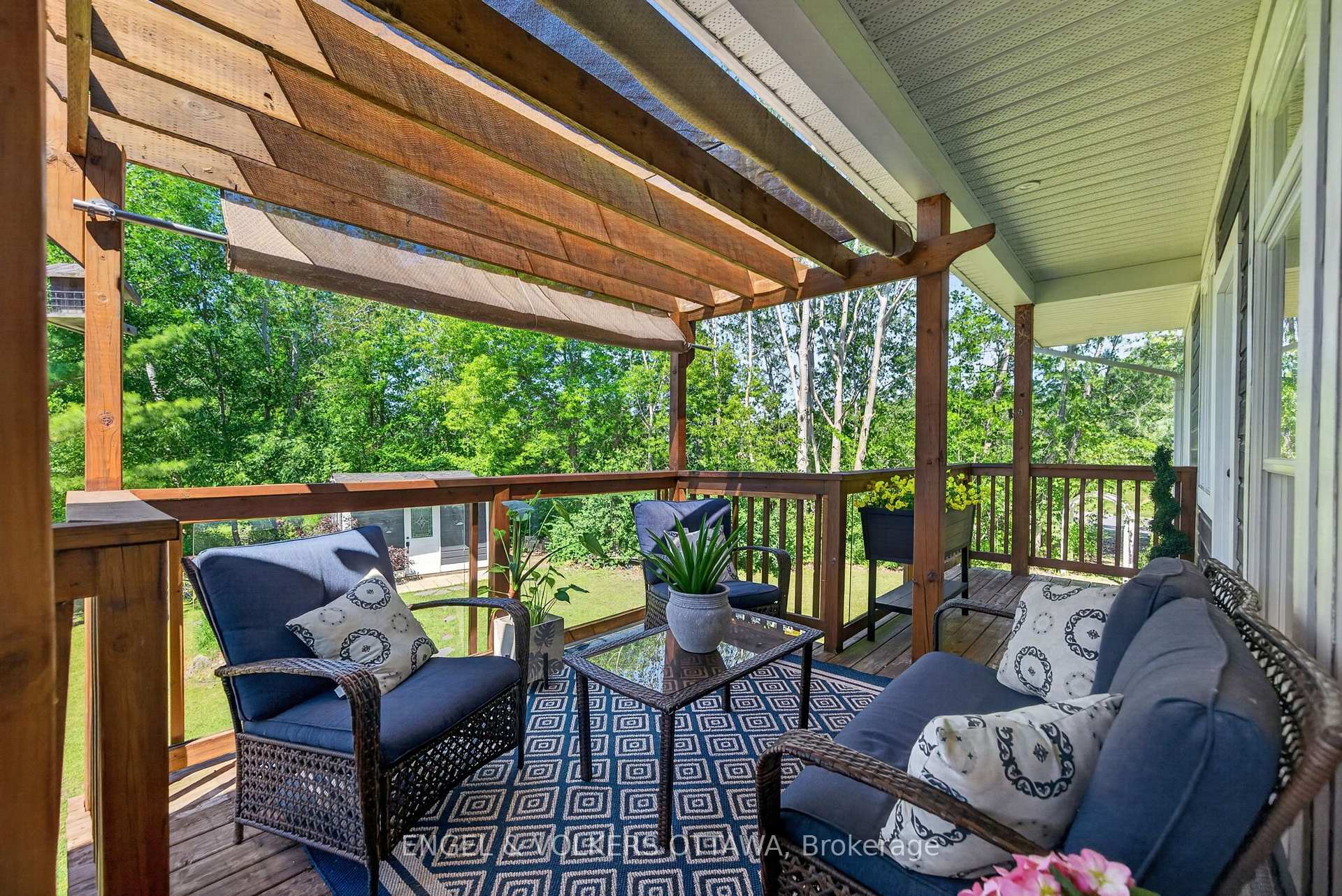 Photo 23 of 6881 Sparkling Lake Way, Ottawa, Greely — HOMEH