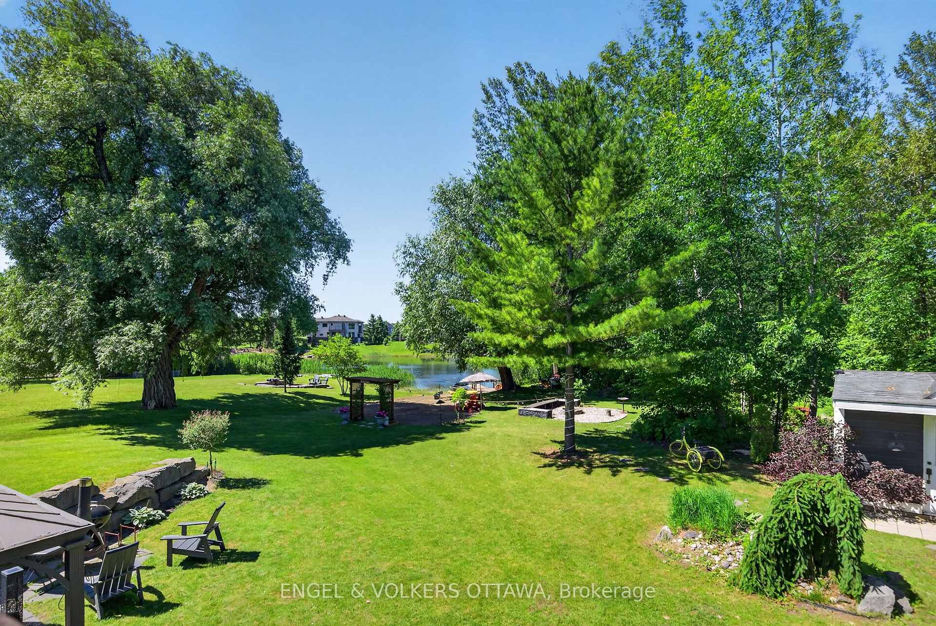 Photo 25 of 6881 Sparkling Lake Way, Ottawa, Greely — HOMEH