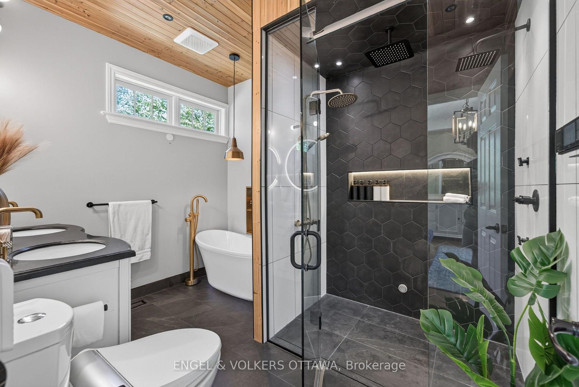 Photo 31 of 6881 Sparkling Lake Way, Ottawa, Greely — HOMEH