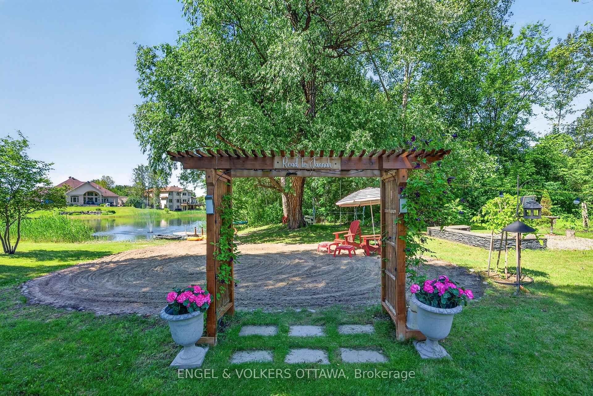 Photo 49 of 6881 Sparkling Lake Way, Ottawa, Greely — HOMEH