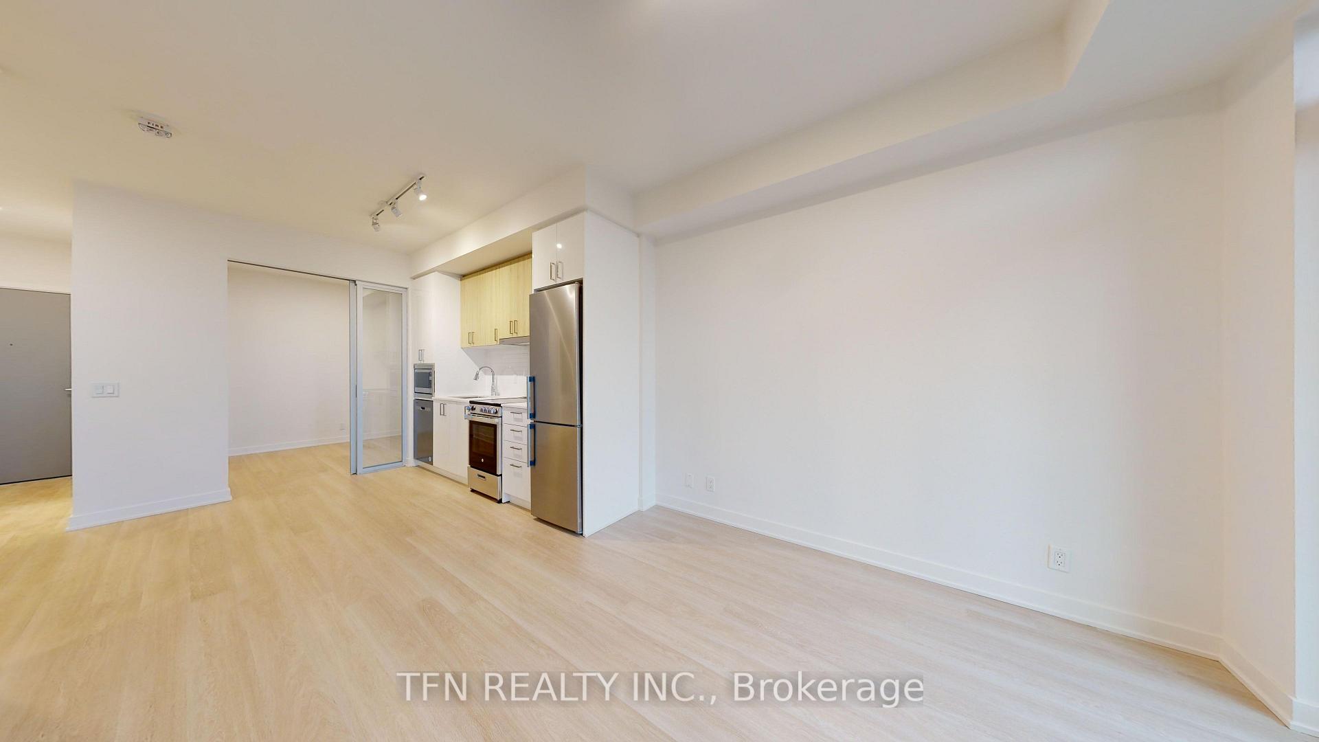 Photo 6 of Unit 2104, 30 Upper Mall Way, Vaughan, Brownridge — HOMEH