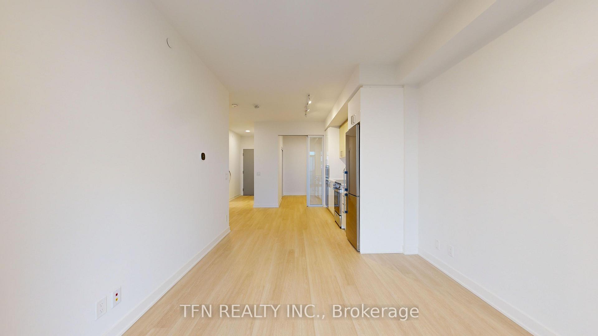 Photo 7 of Unit 2104, 30 Upper Mall Way, Vaughan, Brownridge — HOMEH