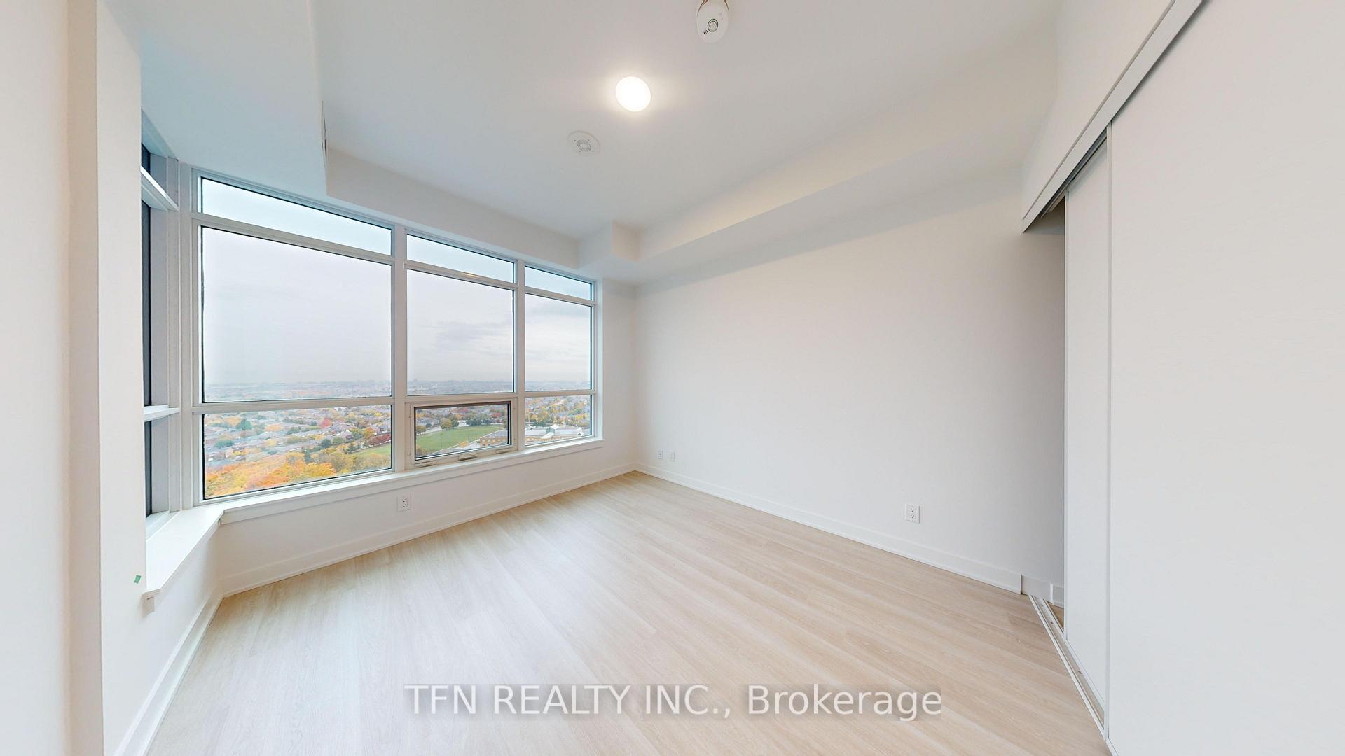 Photo 13 of Unit 2104, 30 Upper Mall Way, Vaughan, Brownridge — HOMEH